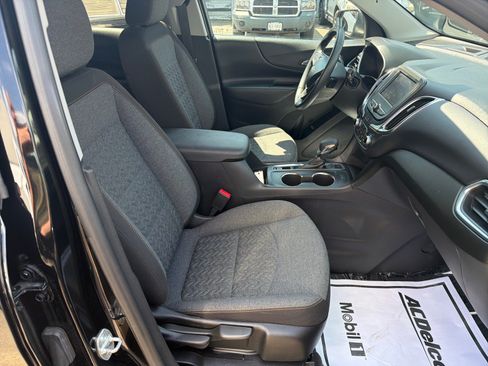 Used 2024 Chevrolet Equinox LT AWD/4WD image 21