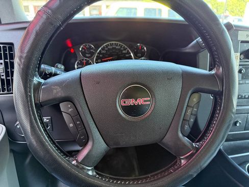 Used 2020 GMC Savana 3500 w/ Driver Convenience Package RWD image 12
