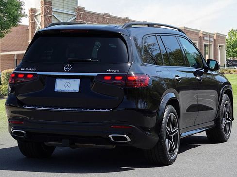 Certified 2025 Mercedes-Benz GLS 450 4MATIC image 6