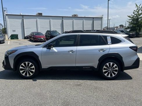 Certified 2024 Subaru Outback Limited AWD/4WD image 10