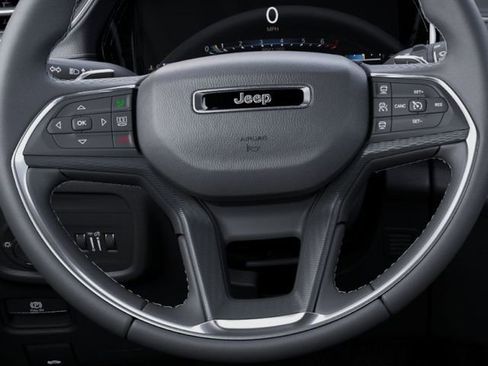 New 2025 Jeep Grand Cherokee Laredo w/ Trailer Tow Package image 19