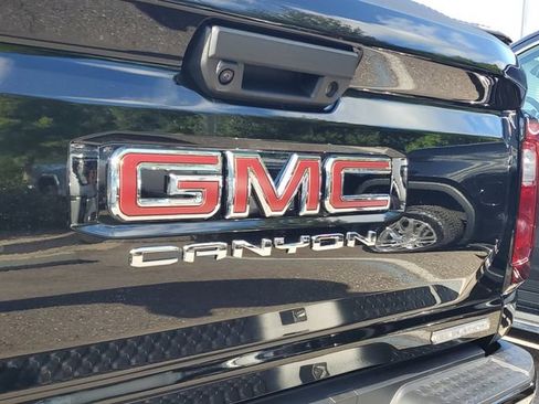 Used 2024 GMC Canyon Elevation w/ Elevation Premium Package RWD image 6
