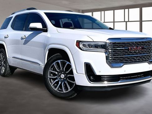 Used 2020 GMC Acadia Denali w/ Technology Package image 3