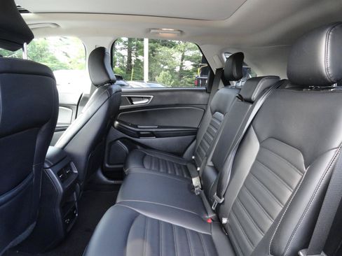 Certified 2022 Ford Edge SEL w/ Convenience Package AWD/4WD image 19