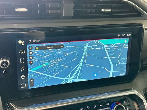 Used 2025 GMC Sierra 1500 Denali w/ Technology Package AWD/4WD image 16