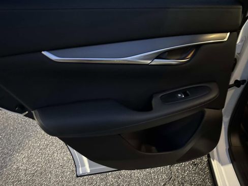 Certified 2025 INFINITI QX50 Pure image 8