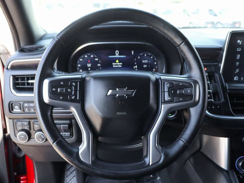 Used 2024 Chevrolet Tahoe Z71 w/ Luxury Package AWD/4WD image 25