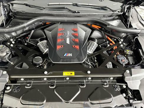 Used 2025 BMW XM AWD/4WD image 30