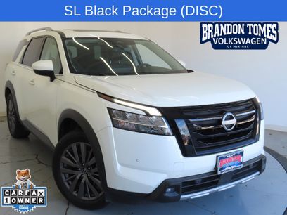 Used 2023 Nissan Pathfinder SL w/ SL Premium Package
