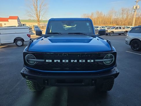 New 2025 Ford Bronco Badlands AWD/4WD image 3