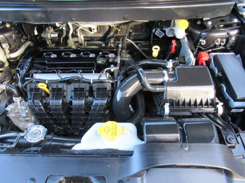 Used 2018 Dodge Journey SE w/ Popular Equipment Group FWD image 28