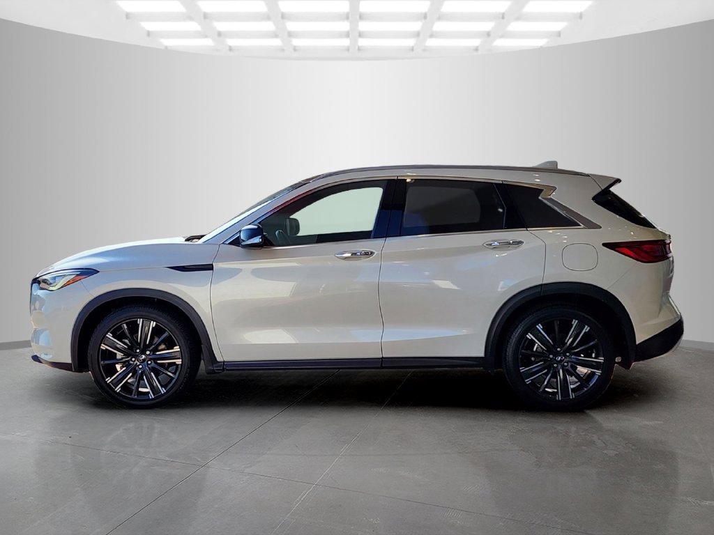 Used 2022 INFINITI QX50 Luxe w/ Appearance Package FWD image 8