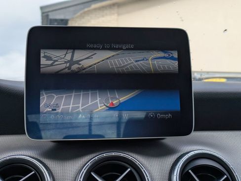 Used 2018 Mercedes-Benz CLA 250 image 20