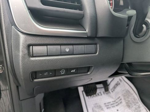 Certified 2026 Nissan Rogue SV AWD/4WD image 16