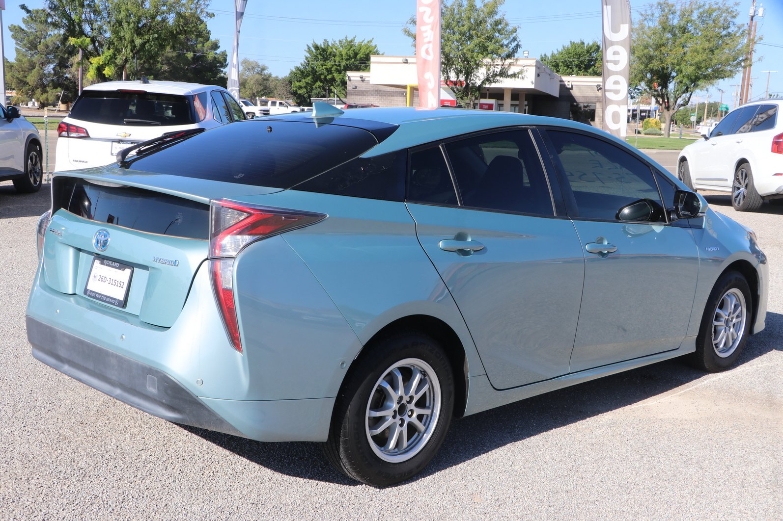Used 2018 Toyota Prius Three FWD image 7