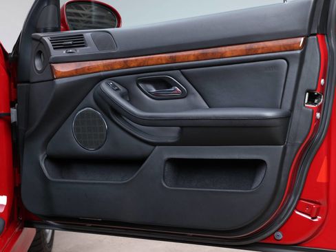 Used 2003 BMW M5 image 96