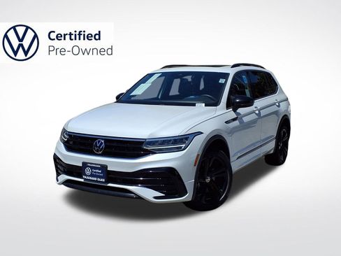 Certified 2023 Volkswagen Tiguan SE R-Line FWD image 1