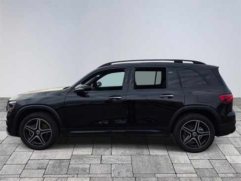 New 2026 Mercedes-Benz GLB 250 image 4