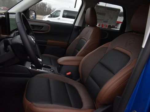 New 2025 Ford Bronco Sport Outer Banks w/ Outer Banks Tech Package+ image 24
