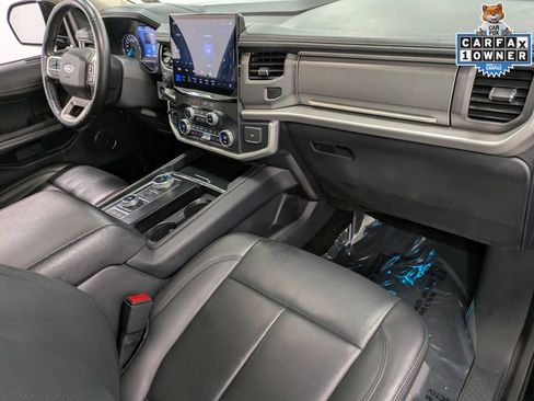 Used 2022 Ford Expedition Max XLT AWD/4WD image 32