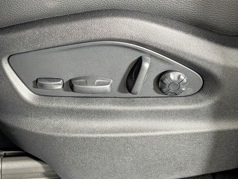 New 2026 Porsche Cayenne image 29