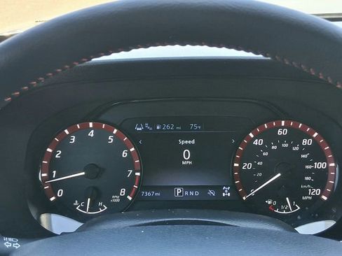 Used 2025 Nissan Frontier PRO-4X AWD/4WD image 6