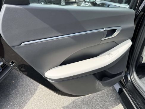 Certified 2025 Hyundai Sonata SEL AWD/4WD image 13