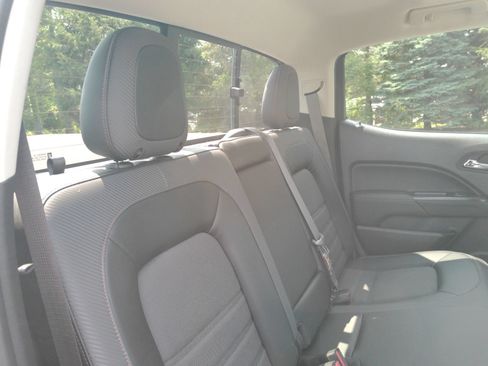Certified 2022 GMC Canyon AT4 w/ Trailering Package AWD/4WD image 21
