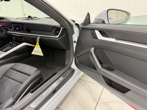 New 2026 Porsche 911 Carrera image 21