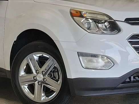 Certified 2016 Chevrolet Equinox LT AWD/4WD image 2