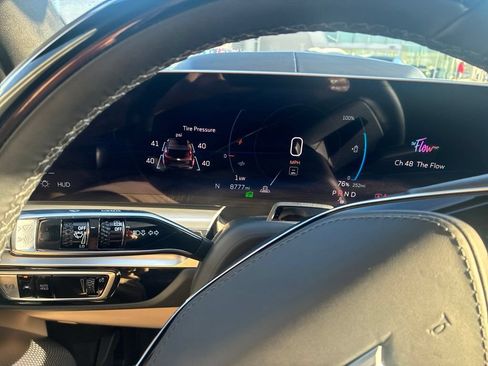 Used 2026 Cadillac Lyriq Signature Luxury w/ Nappa Leather Package AWD/4WD image 13