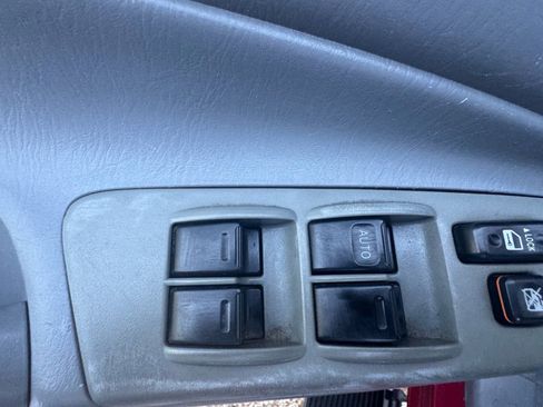 Used 2005 Toyota Tacoma Base V6 AWD/4WD image 19