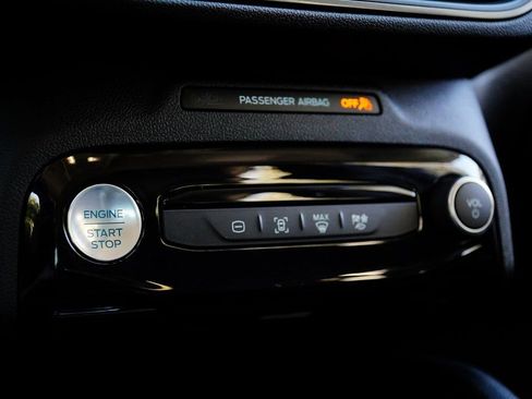 Used 2023 Ford Escape SE FWD image 17