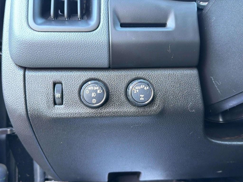 Used 2018 Chevrolet Colorado Z71 w/ Z71 Midnight Edition AWD/4WD image 24