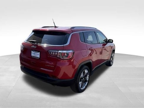 Used 2019 Jeep Compass Limited FWD image 2