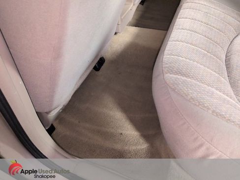 Used 2004 Buick Century Custom image 21