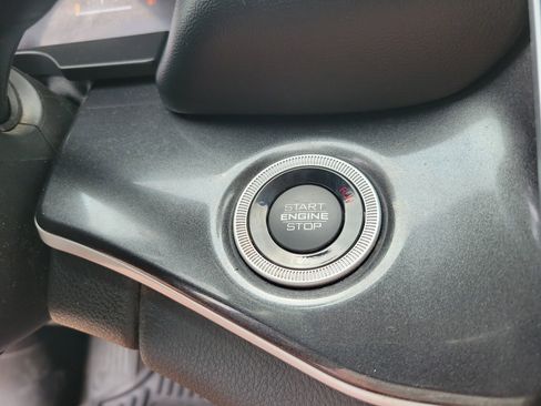 Used 2021 Jeep Grand Cherokee L Laredo w/ Luxury Tech Group I image 18