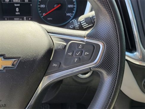 Used 2020 Chevrolet Equinox LS w/ LS Convenience Package image 19