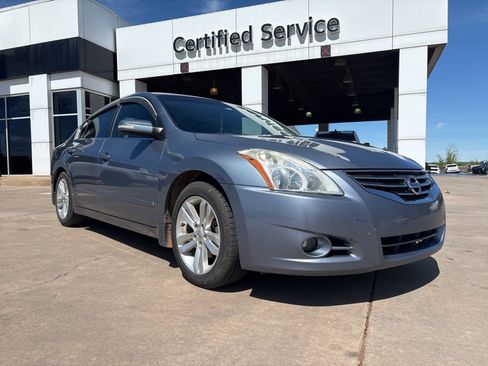 Used 2012 Nissan Altima 3.5 SR w/ Sport Pkg image 1