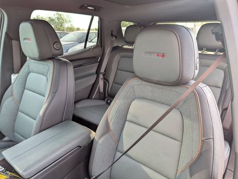 New 2026 GMC Terrain AT4 w/ Technology Package II AWD/4WD image 11