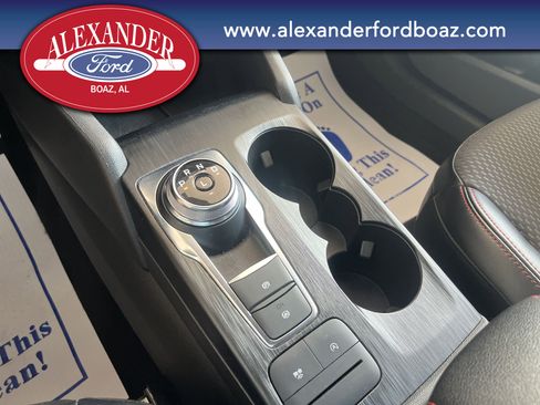 Used 2024 Ford Escape ST-Line image 23