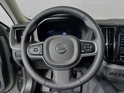 Used 2025 Volvo XC60 T8 Plus w/ Protection Package Premier image 11