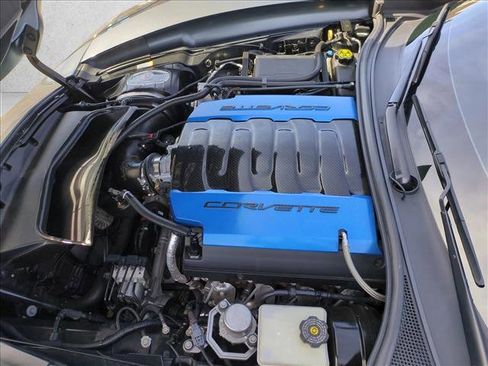 Used 2014 Chevrolet Corvette Stingray Coupe image 18