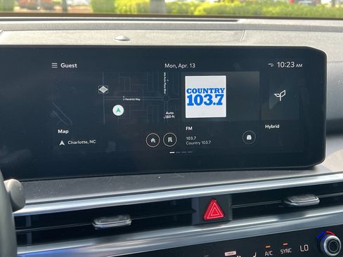 Used 2025 Kia Sorento SX Prestige image 25