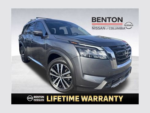 Certified 2024 Nissan Pathfinder Platinum w/ Cargo Package image 1