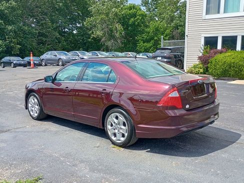 Used 2011 Ford Fusion SE FWD image 3