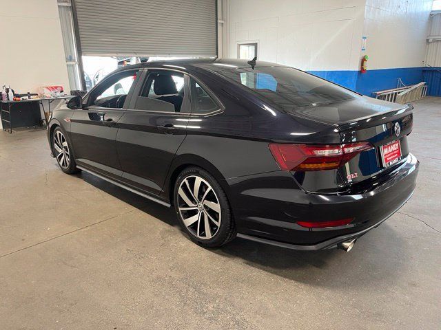 Used 2019 Volkswagen Jetta GLI FWD image 5