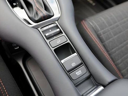 New 2026 Honda HR-V Sport image 25