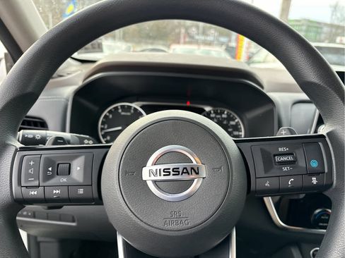 Used 2021 Nissan Rogue SV image 13