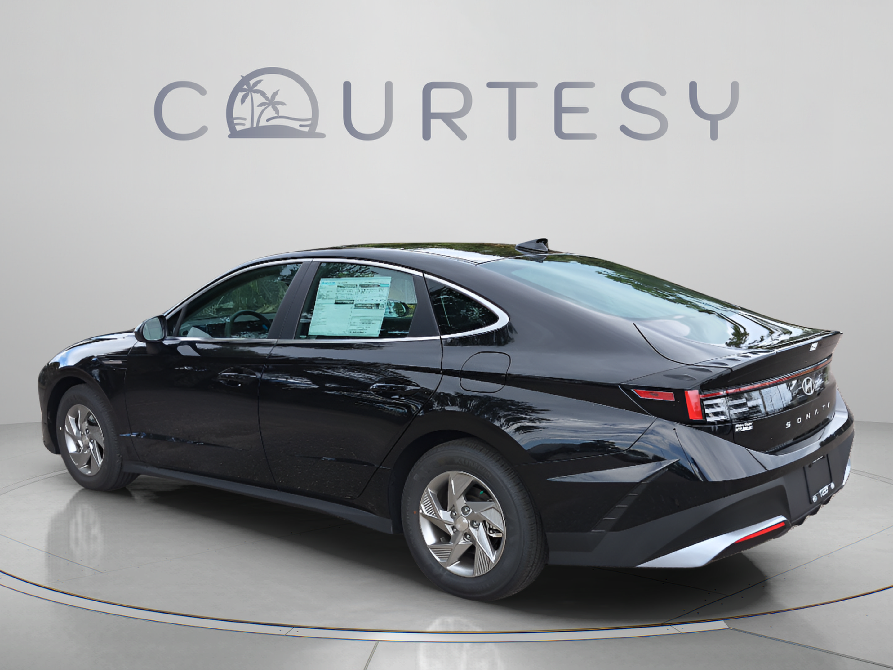 New 2026 Hyundai Sonata SE FWD image 3